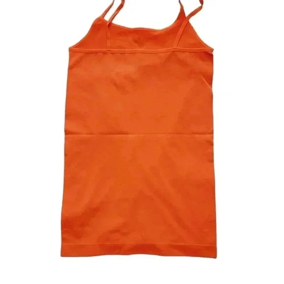 Town & Love Tank Tops OS NWOT Bundle of 2 - Picture 2 of 6